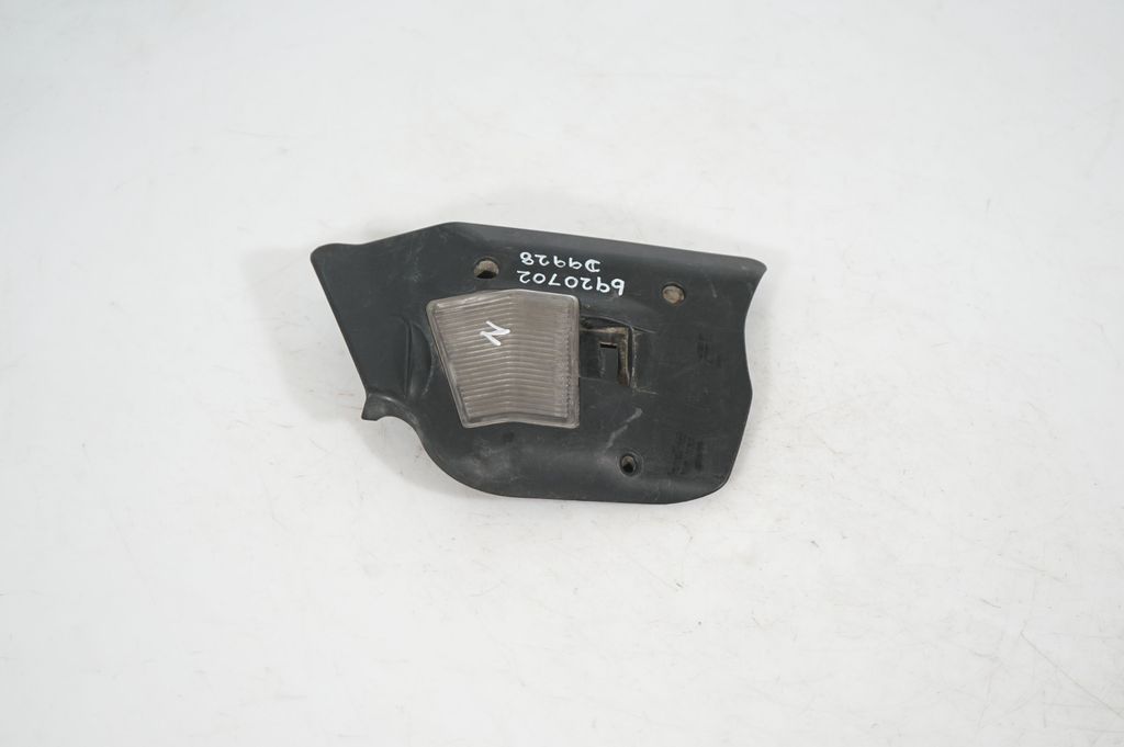 Tail light part (3)