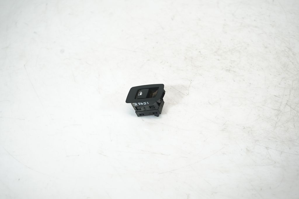 Electric window control switch (2)