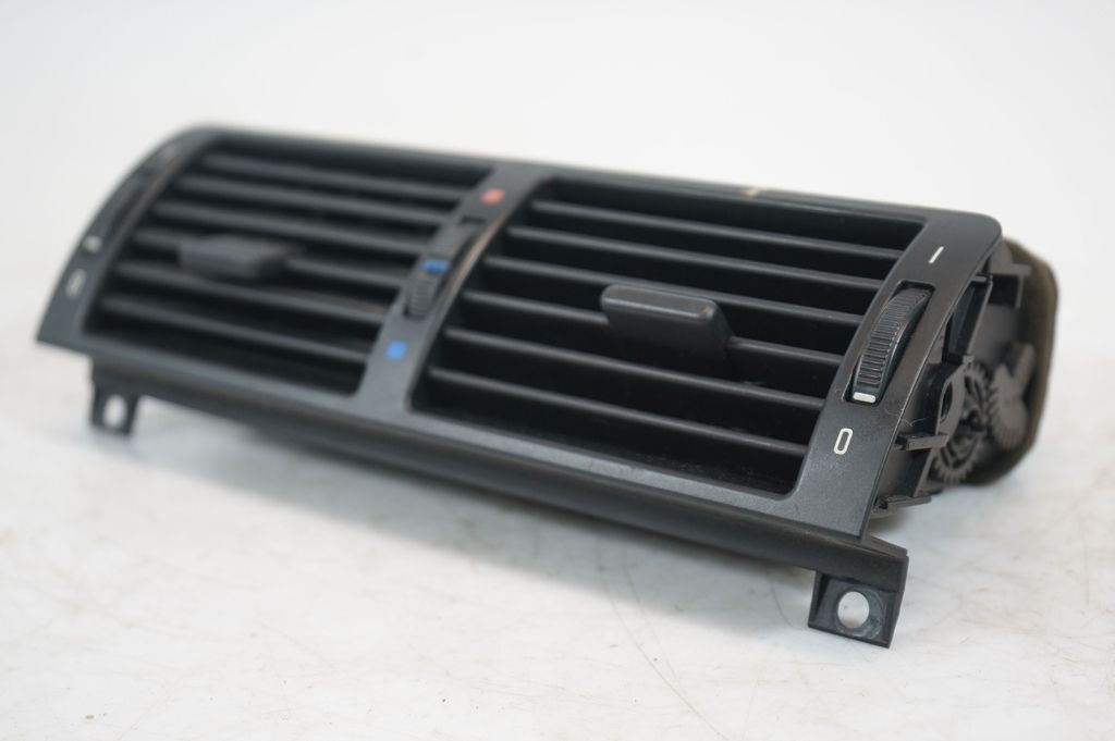 Dash center air vent grill (6)