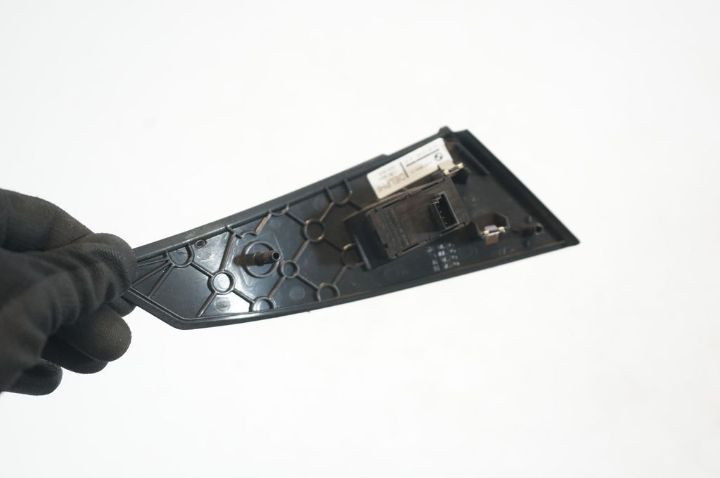 Electric window control switch (7)