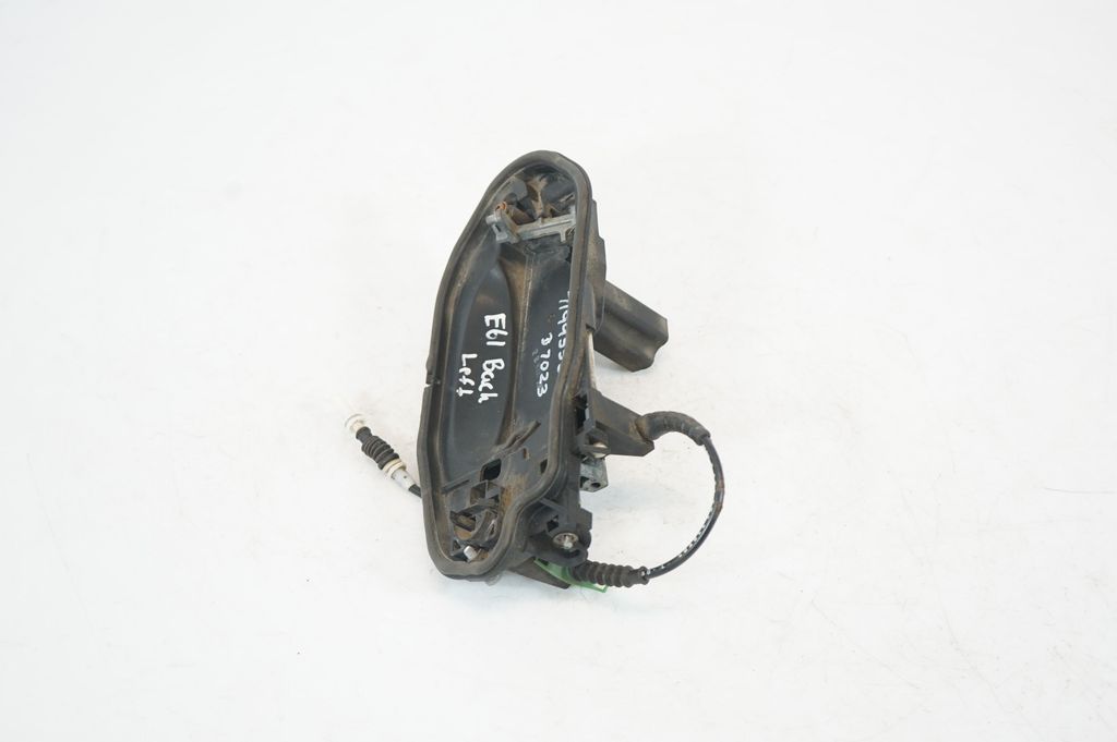 Rear door exterior handle