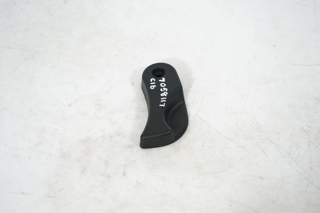 Engine bonnet (hood) release handle (2)