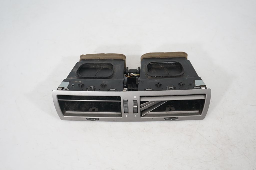 Dash center air vent grill
