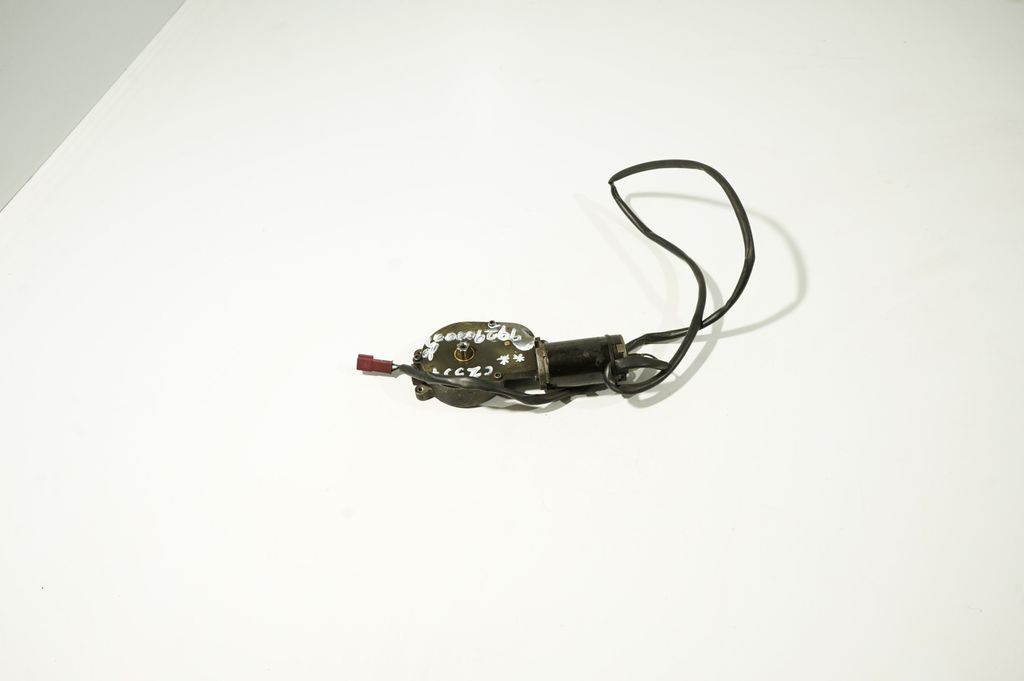 Gear shifter/selector (3)