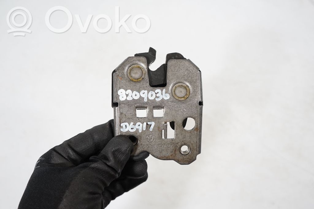 Seat back rest lock catch (7)