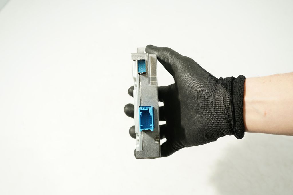 Camera control unit module (8)