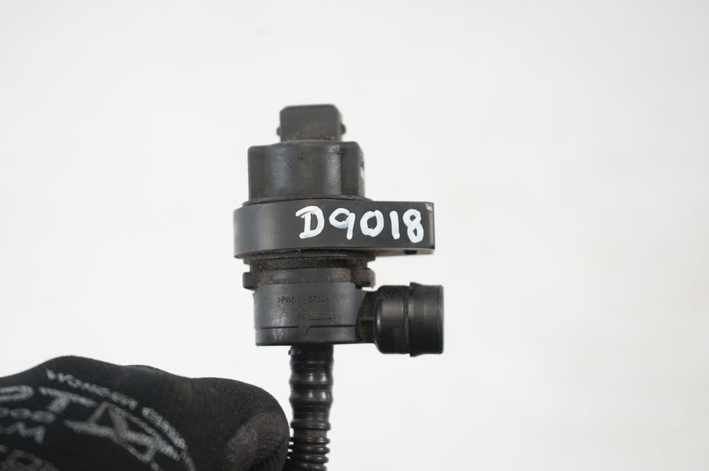 Turbo solenoid valve (10)