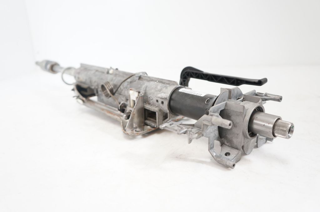 Steering wheel axle (6)