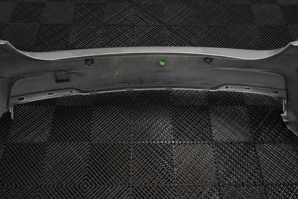 Rear bumper (11)