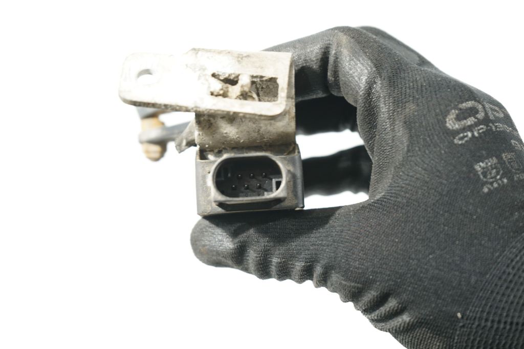 Front height sensor lever (4)