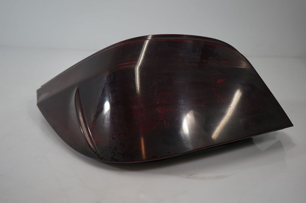 Rear/tail lights (5)