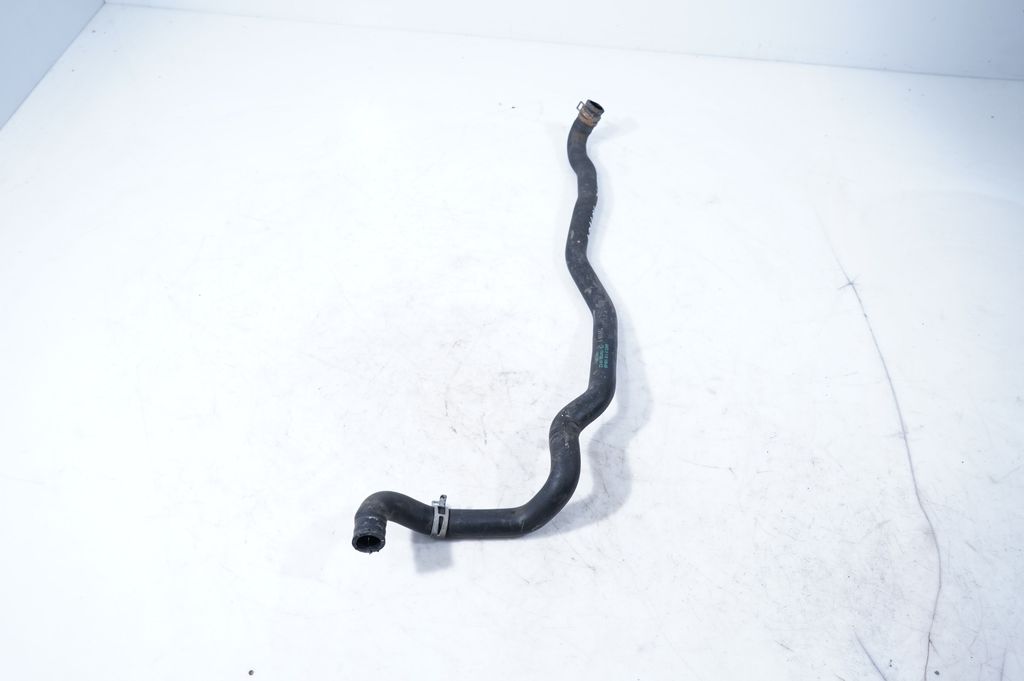 Engine coolant pipe/hose (2)