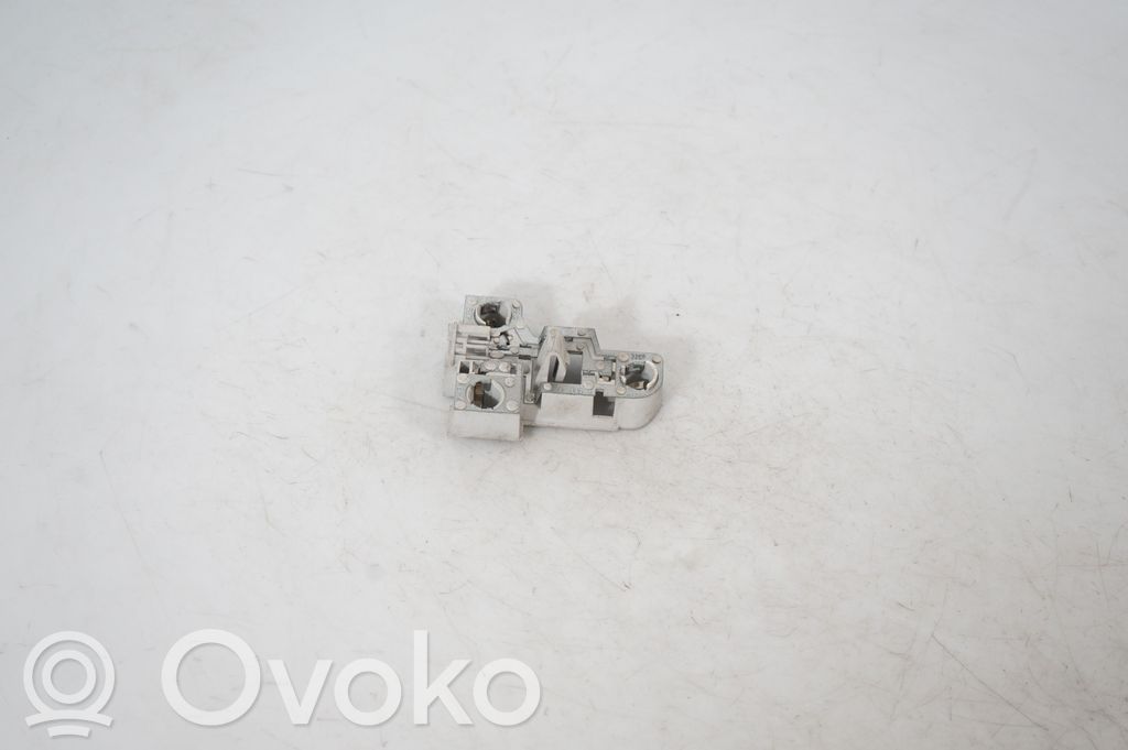 Tail light bulb cover holder (3)