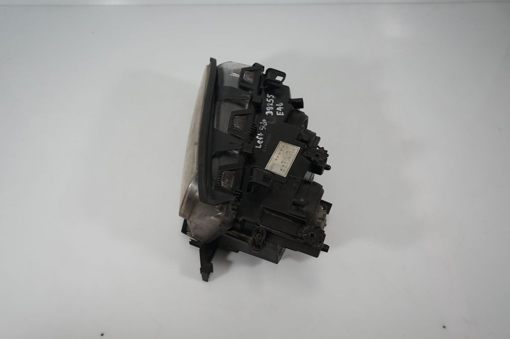 Headlight/headlamp (2)