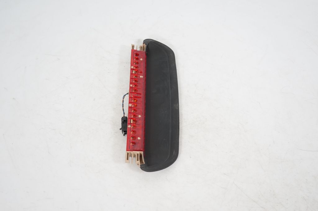 Third/center stoplight (4)