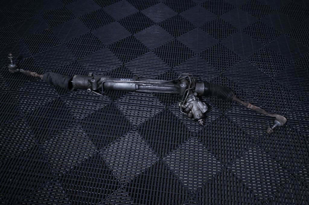 Steering rack (4)