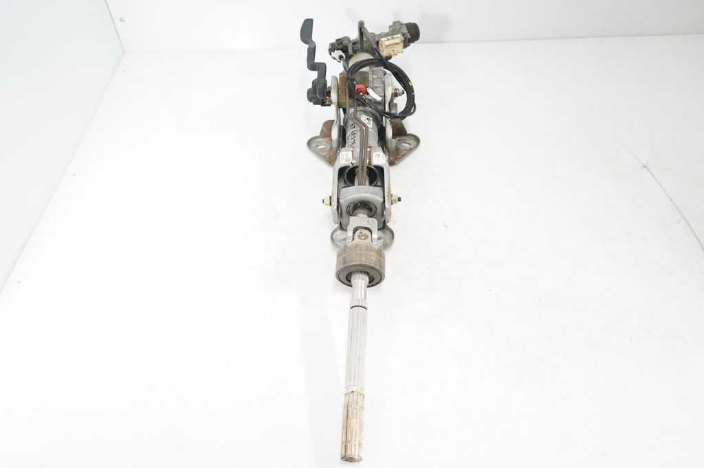 Steering wheel axle (4)