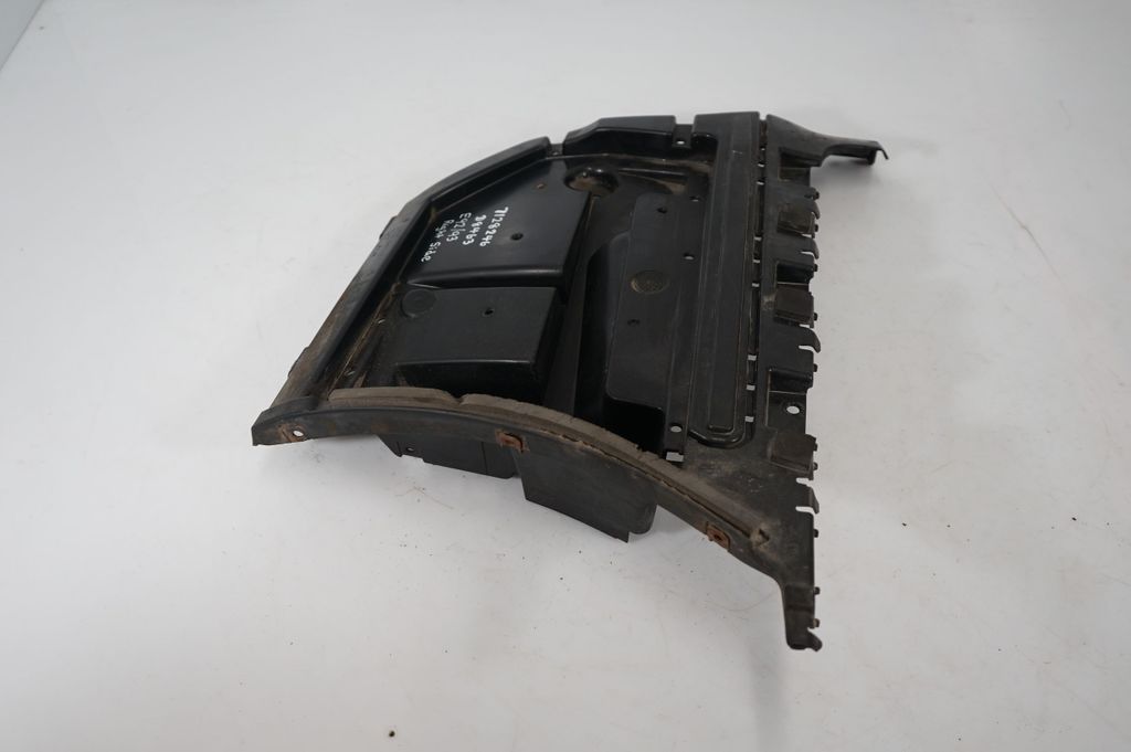 Rear bumper mounting bracket (2)