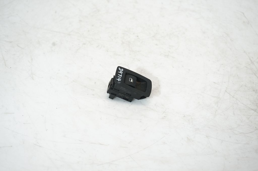 Electric window control switch (4)