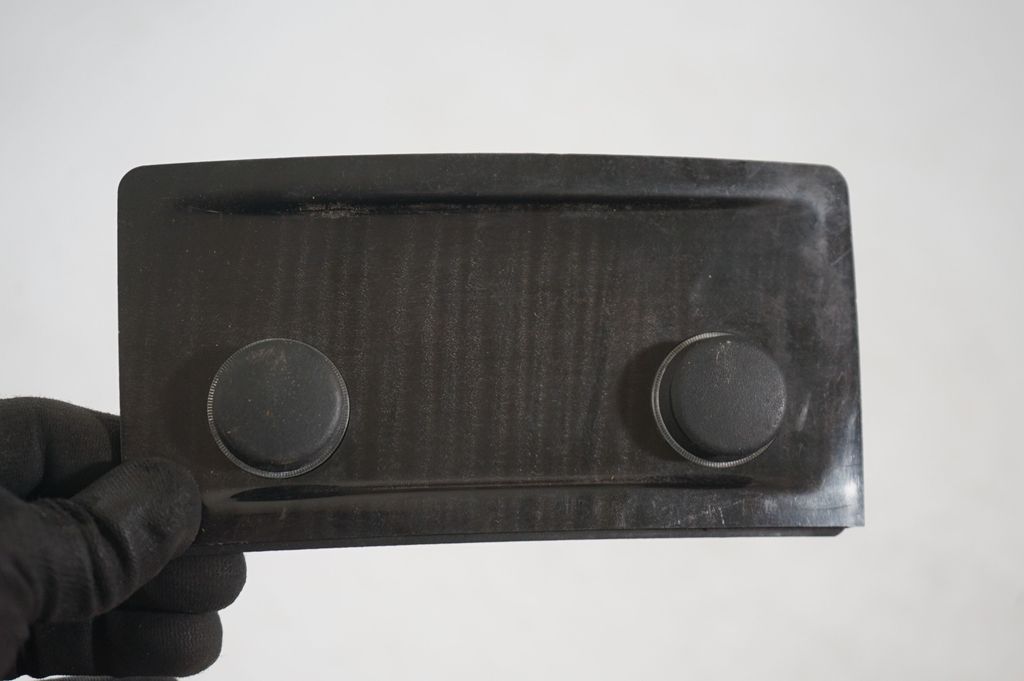 Cigarette lighter trim rear (7)