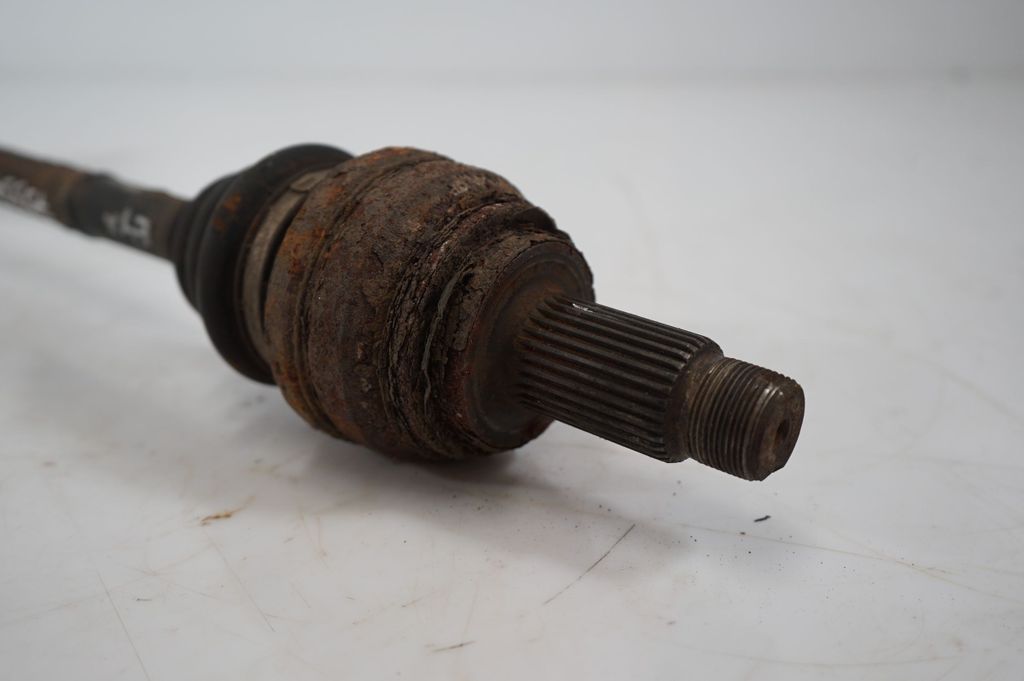 Rear driveshaft (4)
