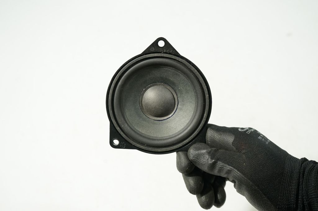 Panel speaker (7)