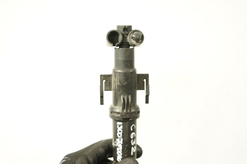 Headlight washer spray nozzle (6)