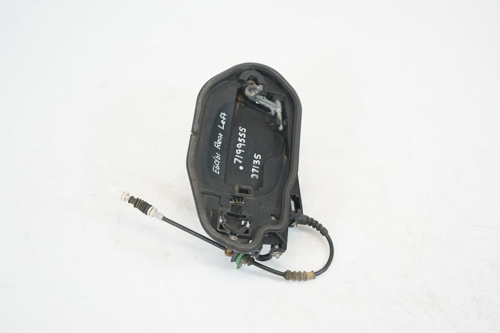 Rear door exterior handle (4)