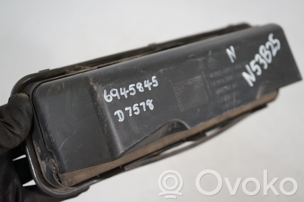 Quarter panel pressure vent (7)