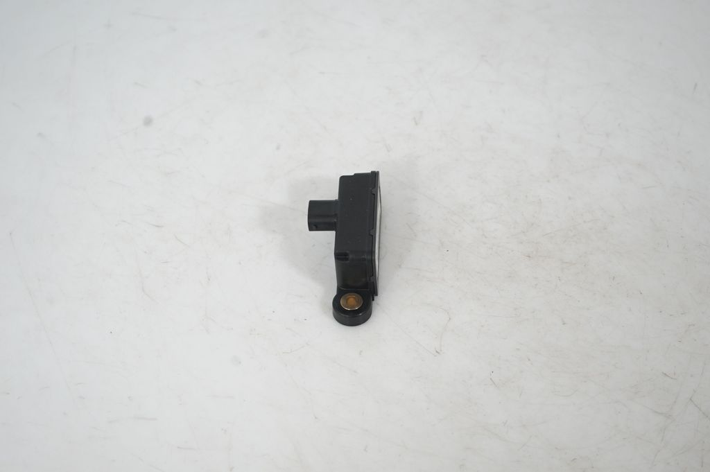 ESP acceleration yaw rate sensor (4)
