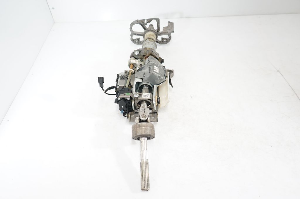 Steering wheel axle (4)