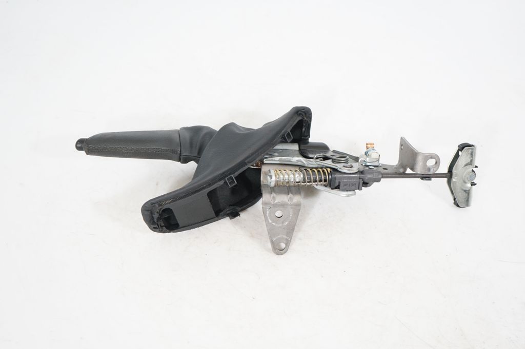 Handbrake/parking brake lever assembly (5)