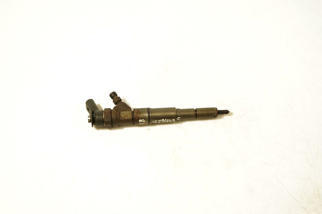 Fuel injector (2)