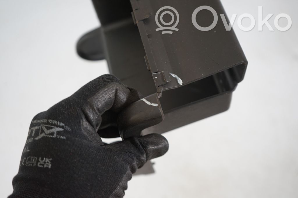 Other center console (tunnel) element (9)