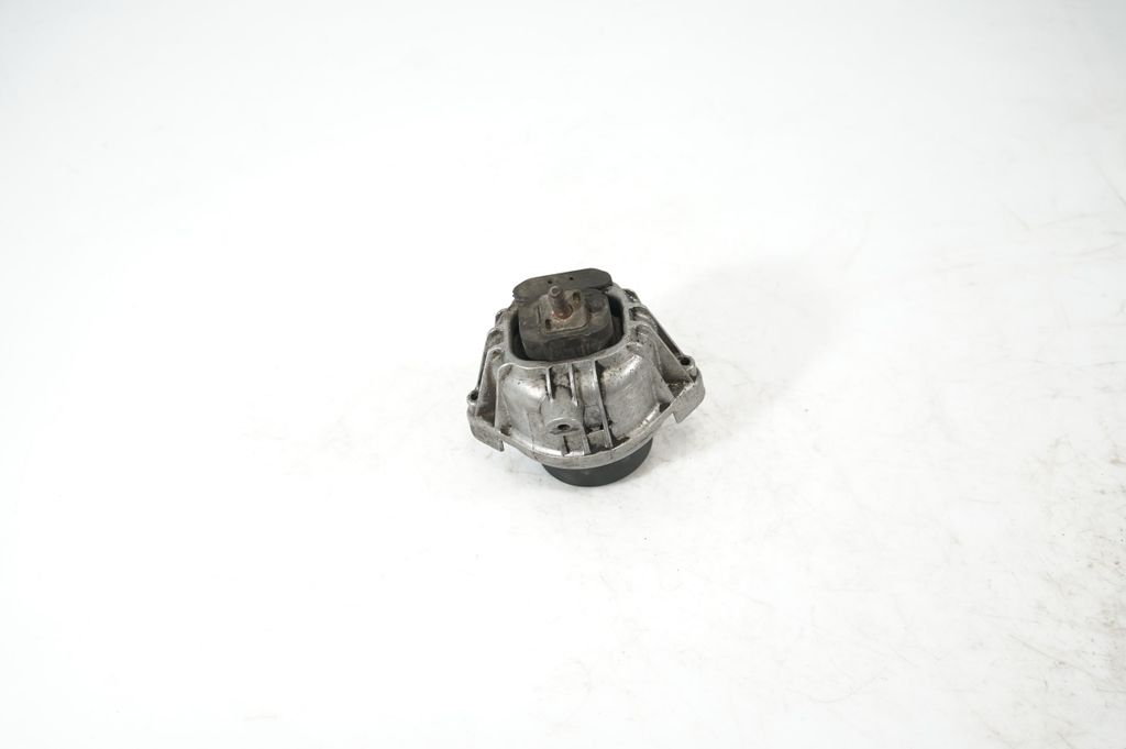 Engine mount bracket (2)