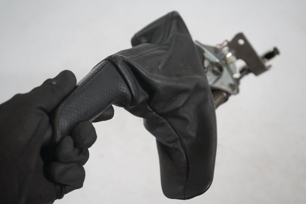 Hand brake/parking brake motor (6)