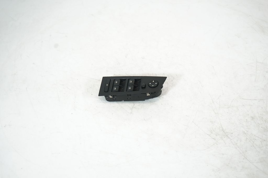Electric window control switch (2)