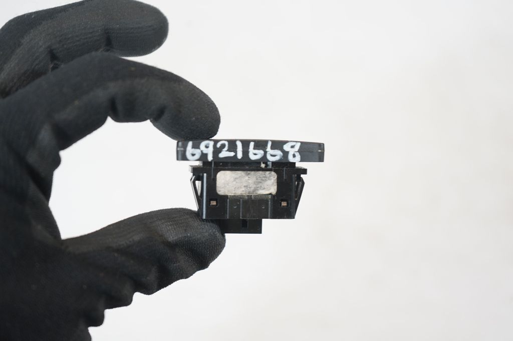 Other switches/knobs/shifts (9)