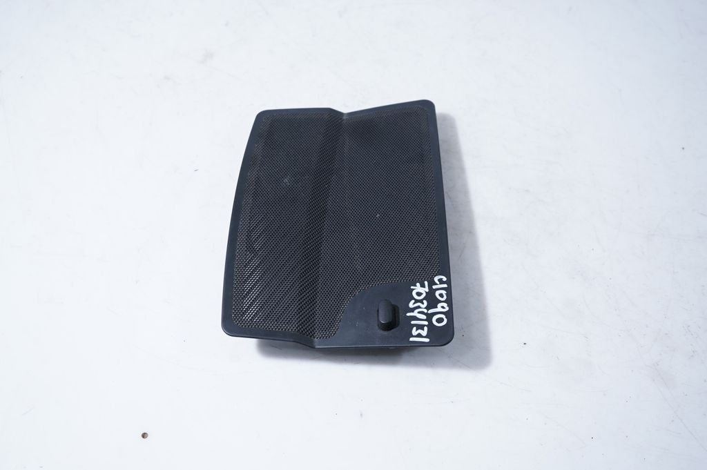 Dashboard center trim panel (2)