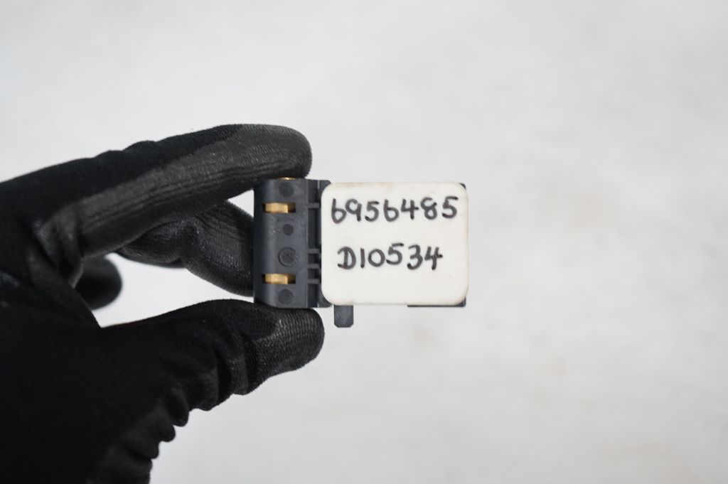 Airbag deployment crash/impact sensor (7)