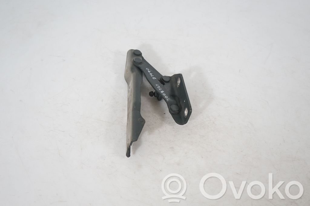 Engine bonnet/hood hinges (4)