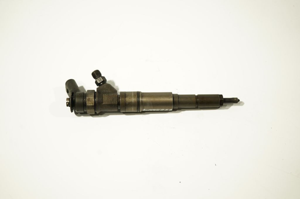 Fuel injector (2)
