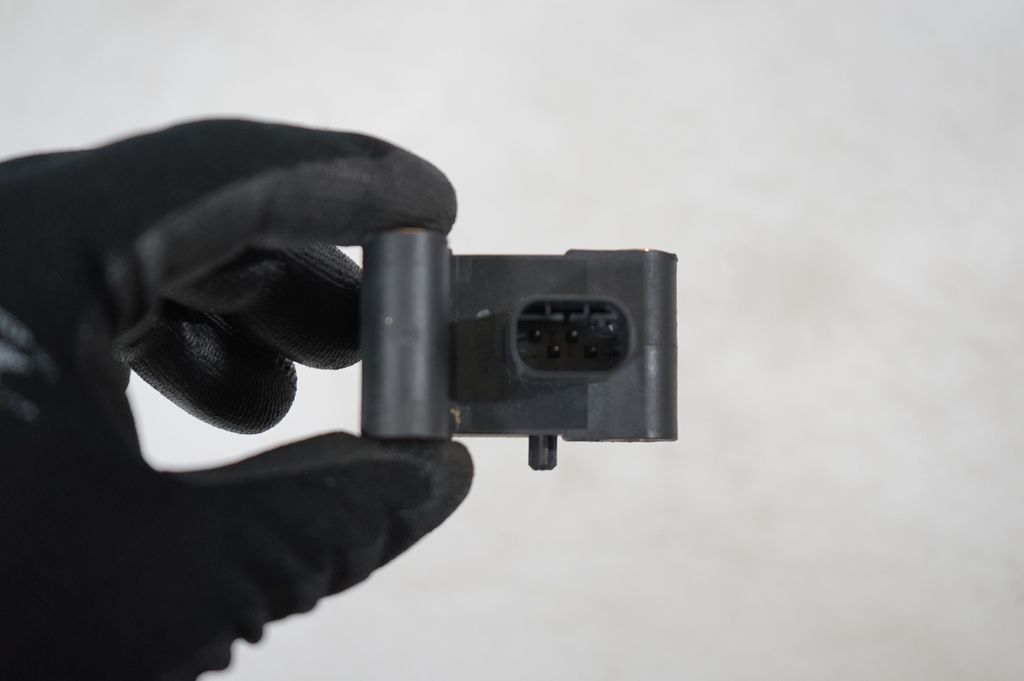 Airbag deployment crash/impact sensor (6)