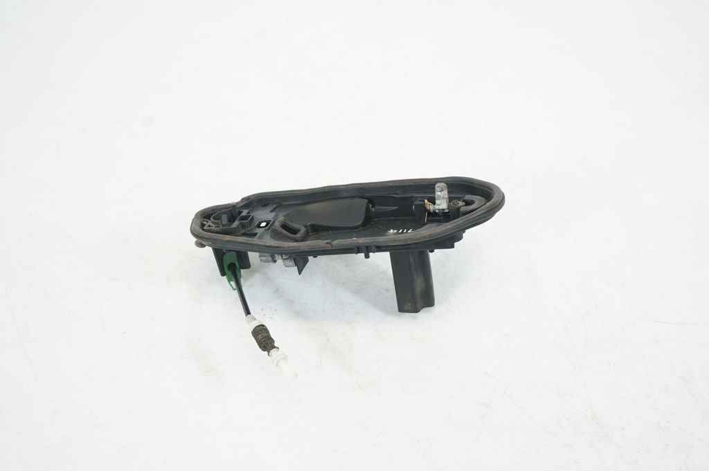 Front door exterior handle (3)