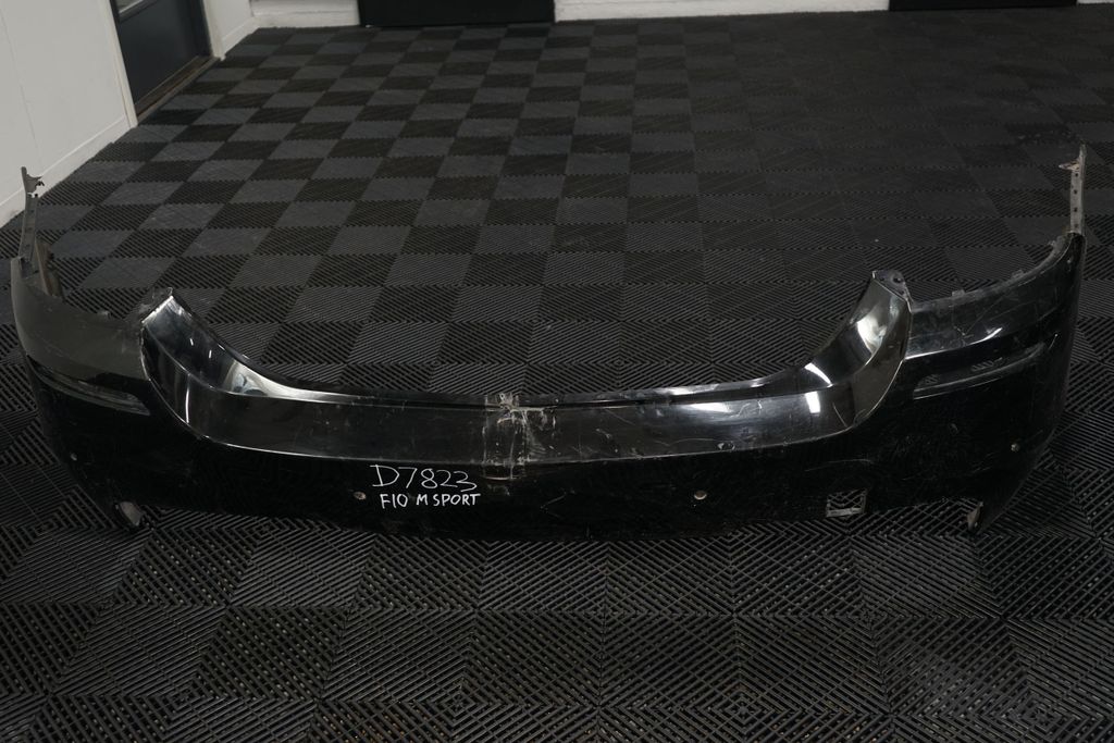 Gearbox mounting bracket (3)