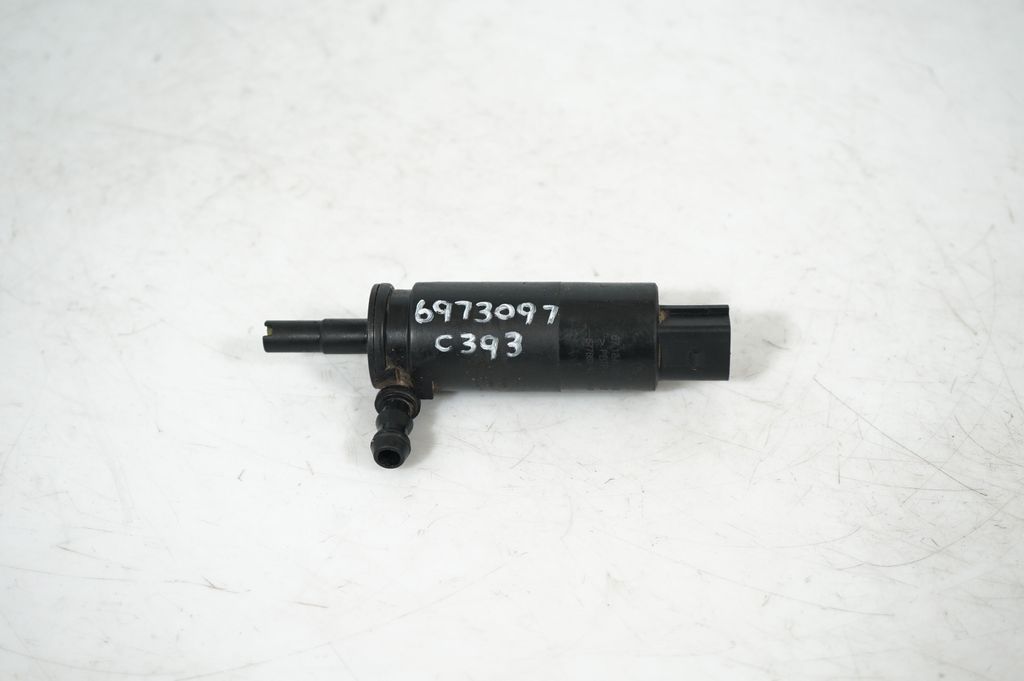 Headlight washer pump