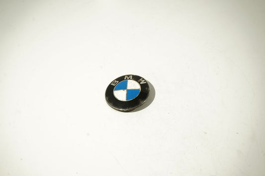 Manufacturer badge logo/emblem