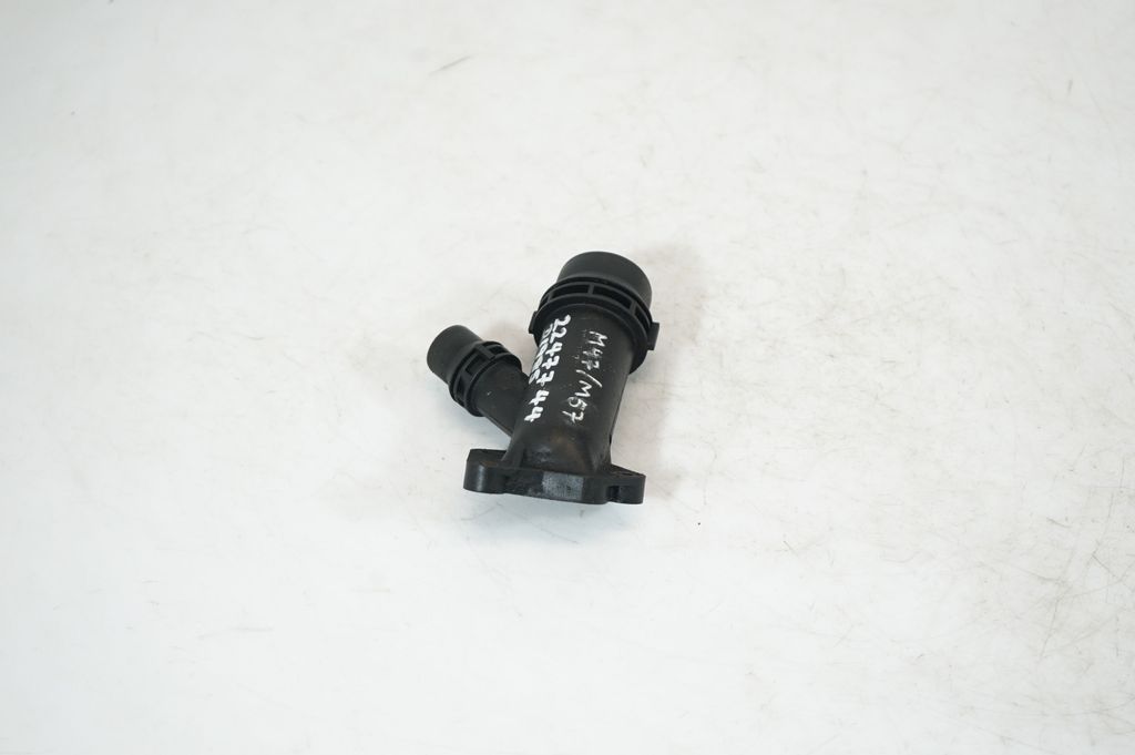 Engine coolant pipe/hose (2)