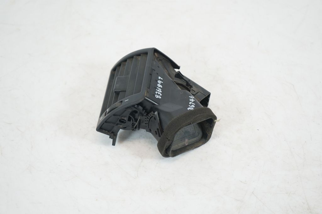 Dashboard side air vent grill/cover trim (2)