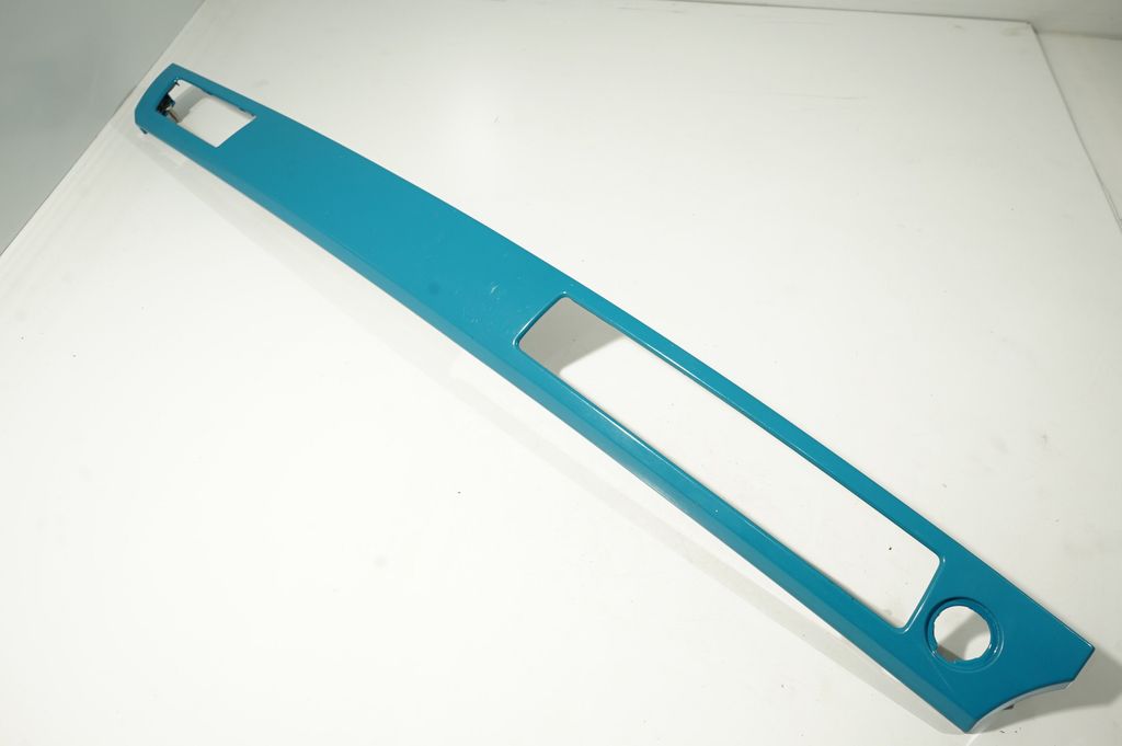 Dashboard center trim panel (4)